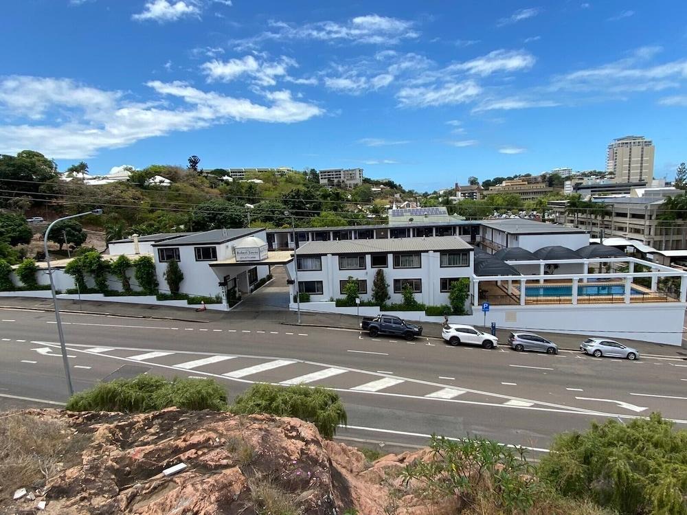 The Robert Towns Hotel 4*